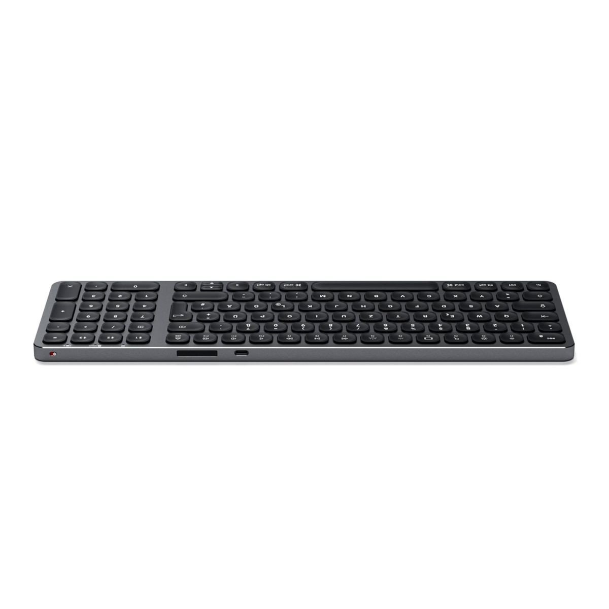 Eine schwarze Tastatur mit silbernem Rand, von oben betrachtet.