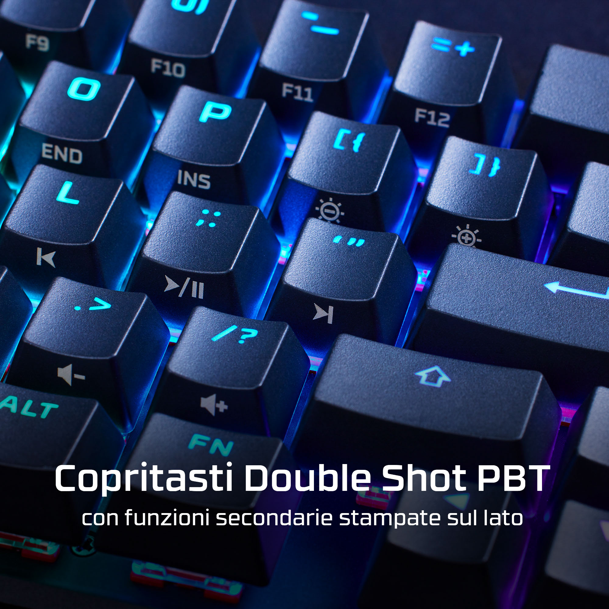 Nahaufnahme einer beleuchteten Tastatur mit blauem Licht. Tasten mit sekundären Funktionen.