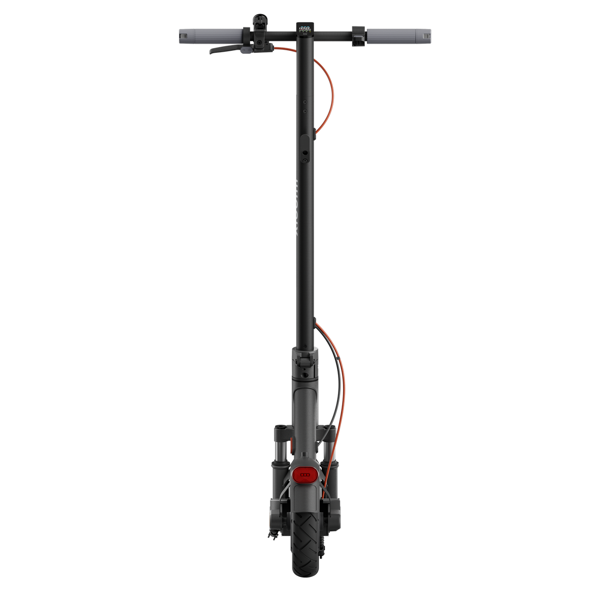 Scooter eléctrico negro. Tiene un cable naranja y una luz de freno roja.