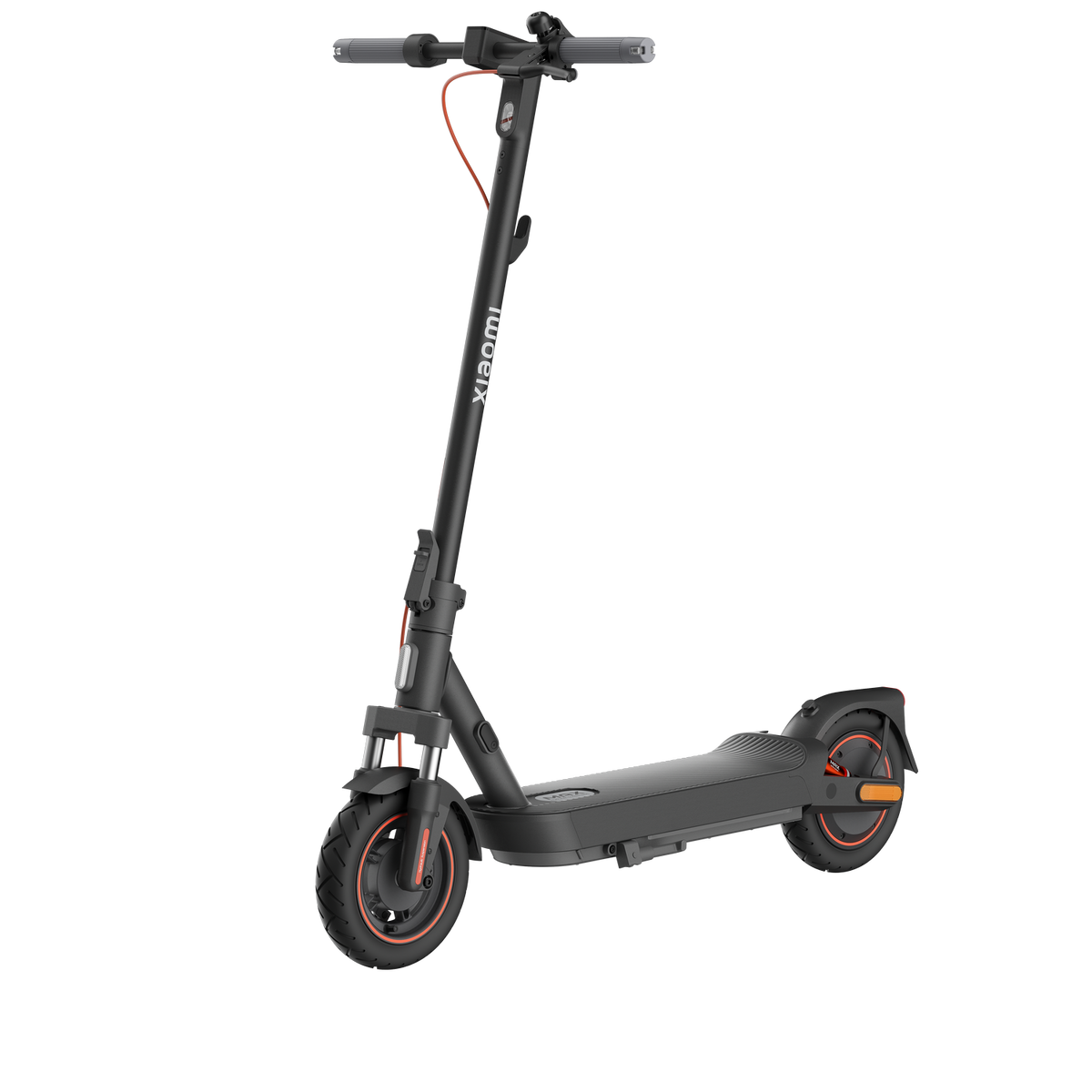 Scooter elettrico nero con ruote arancioni, dettagli rossi e la scritta Xiaomi sullo stelo.