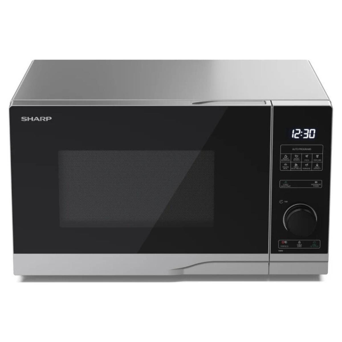 Kuchenka mikrofalowa Sharp, srebrno-czarna, z wyświetlaczem cyfrowym i elementami sterującymi, na białym tle.