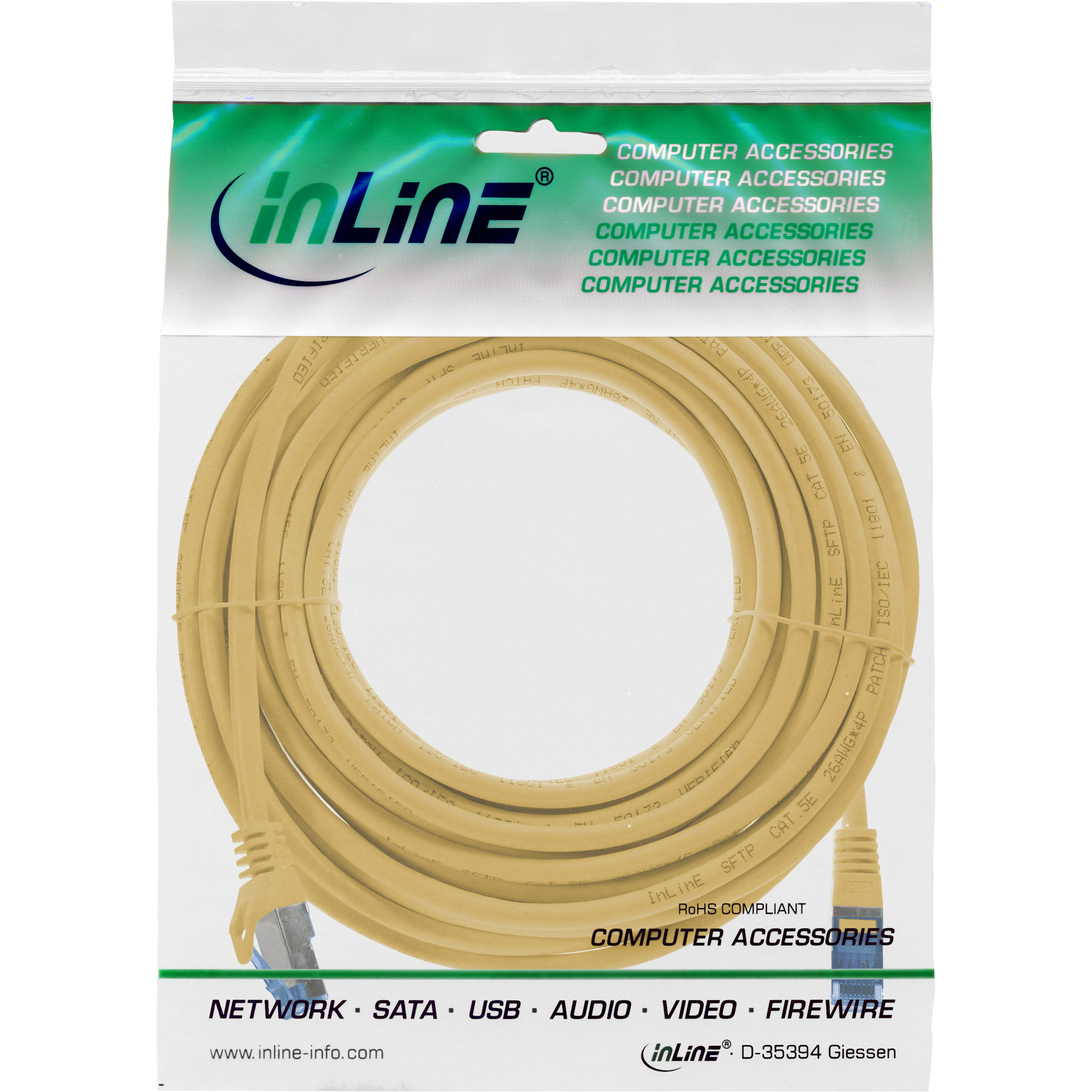 Beżowy kabel sieciowy w opakowaniu. Opakowanie ma niebiesko-białe logo na górze.