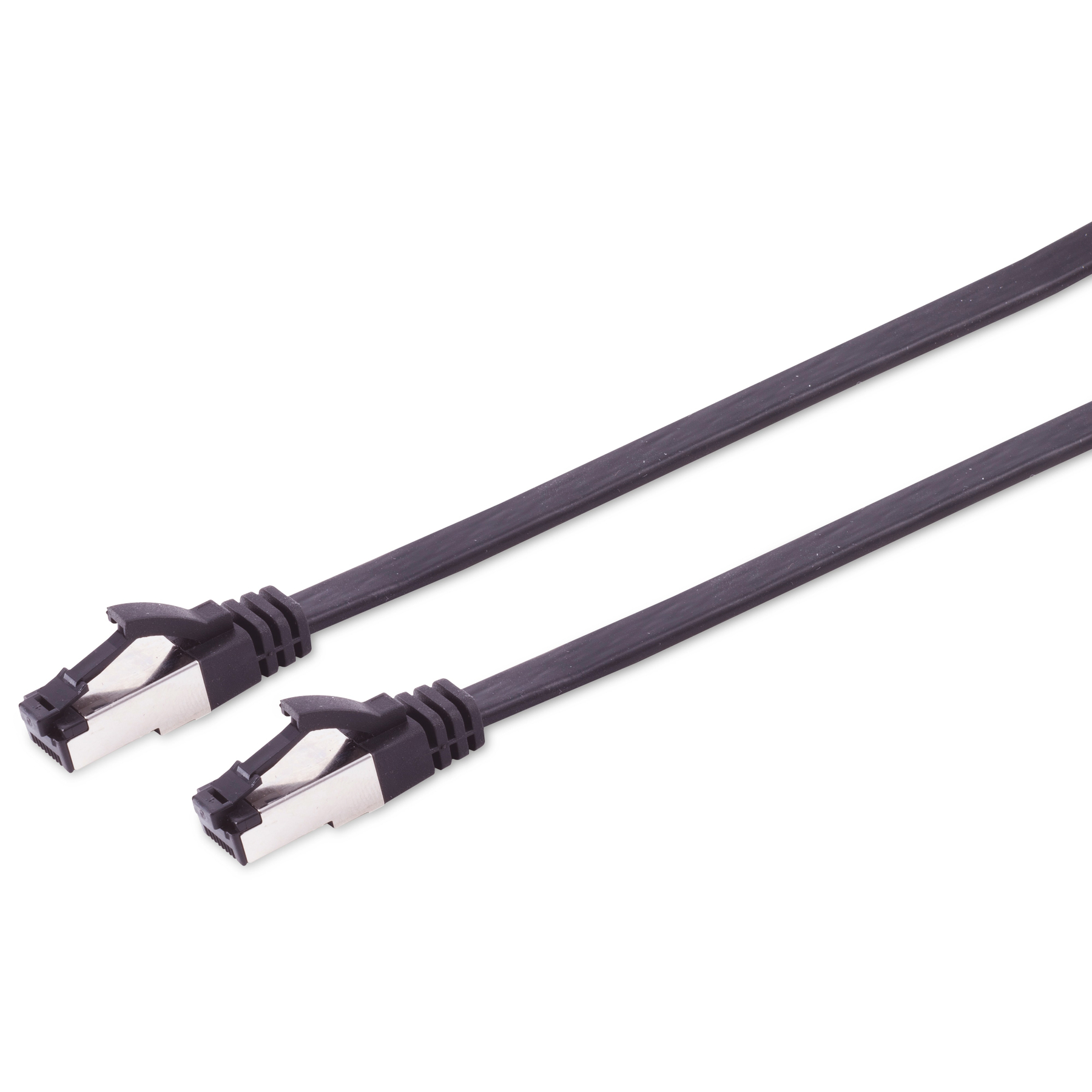 Due cavi Ethernet piatti neri con connettori metallici su sfondo bianco.