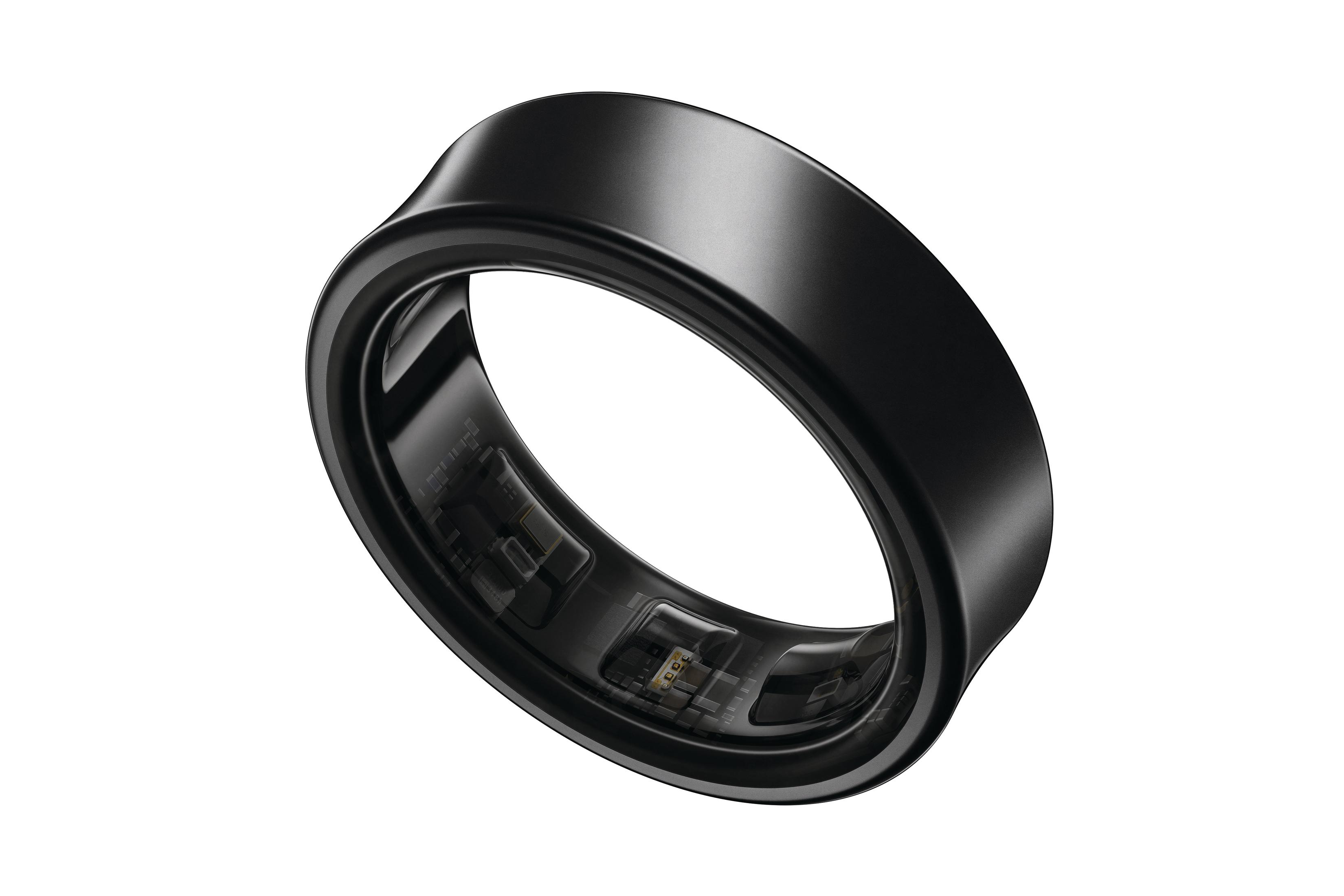 Schwarzer Smart Ring. Verfügt über ein schlankes, geschwungenes Design. Es scheint aus glänzendem Material zu sein.