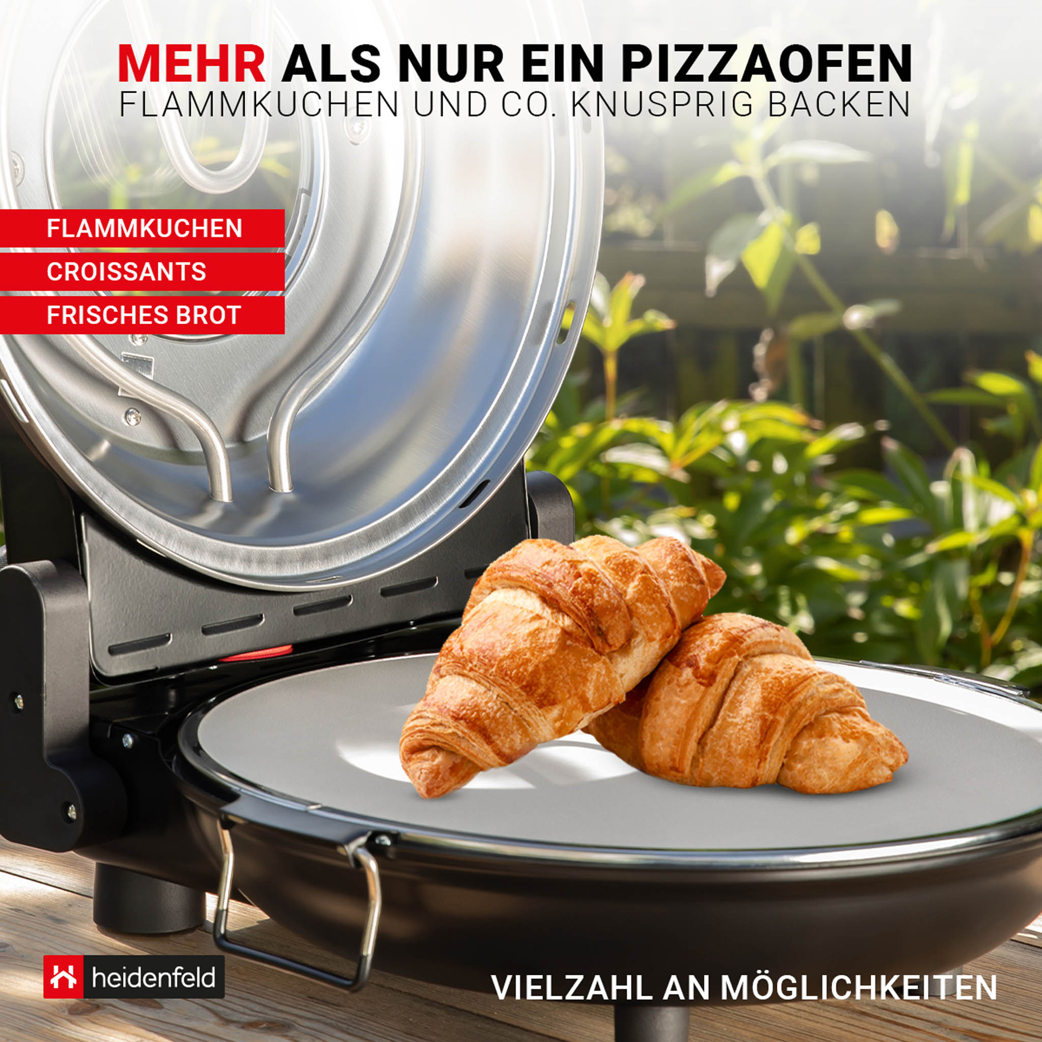 Ein Pizzaofen im Freien mit Croissants. Text: Mehr als nur ein Pizzaofen. Flammenkuchen und co. knusprig backen.