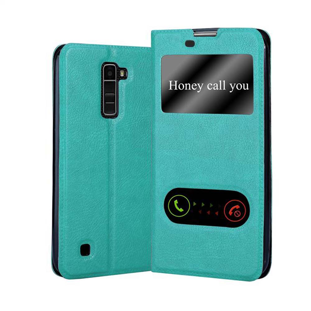 Una funda de teléfono verde azulado abierta, que muestra un mensaje en pantalla. El mensaje dice 'Honey call you'.