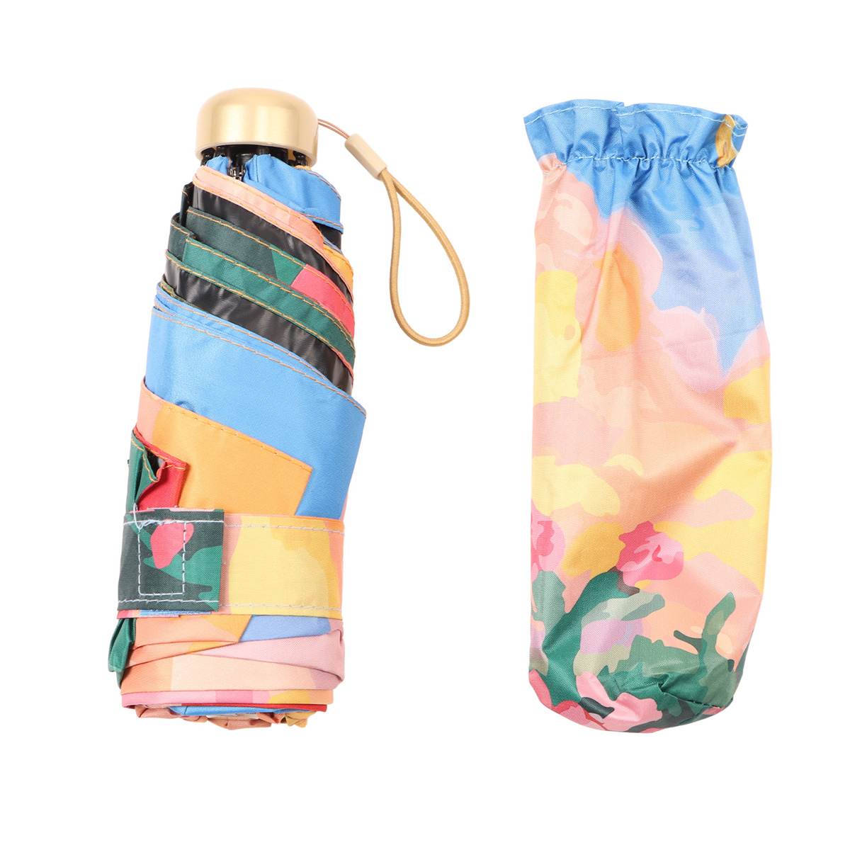 Gefalteter Regenschirm mit buntem Streifenmuster und passender Aufbewahrungstasche mit Blumendesign.
