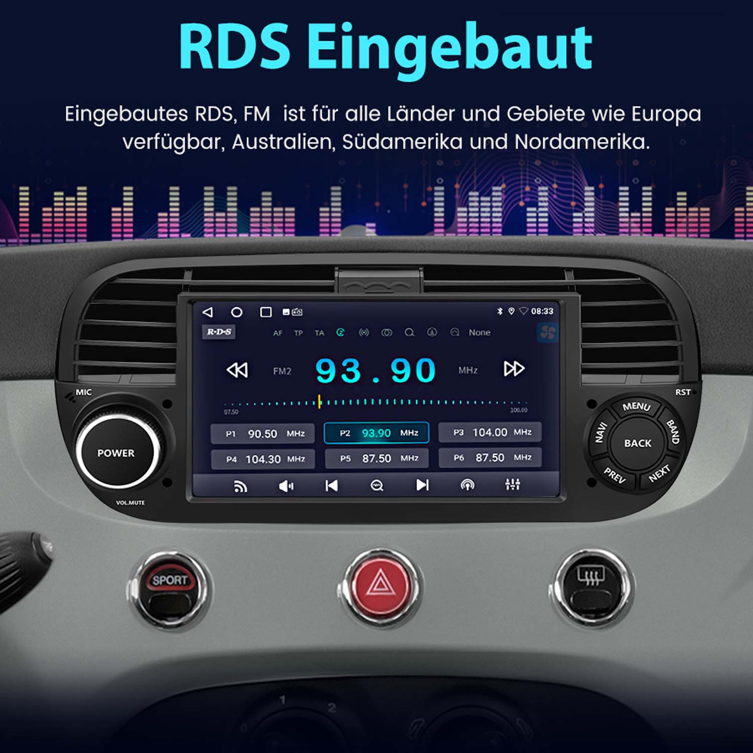 Cruscotto auto con schermo digitale che mostra un'interfaccia radio e pulsanti.