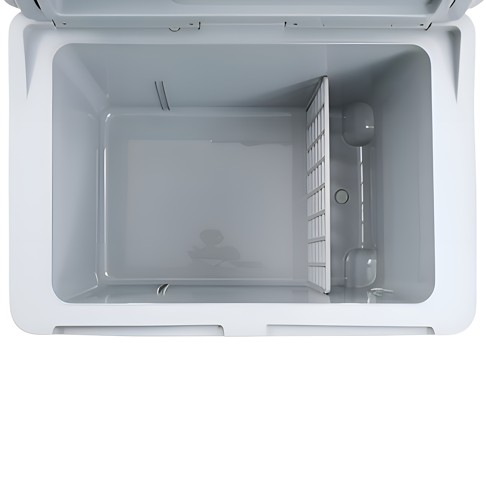Leere weiße Kühlbox mit Gitter, von oben fotografiert.