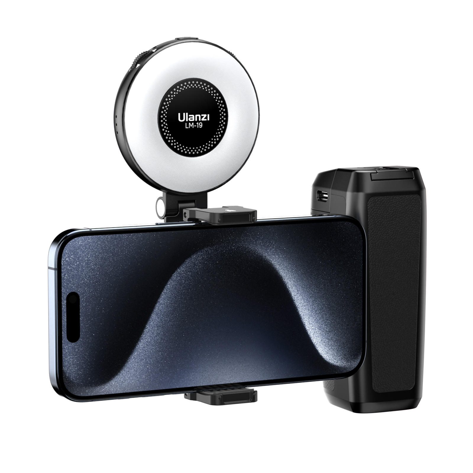 Een smartphone met een ringlicht en telefoonhouder. Het licht is wit, de houder is zwart.