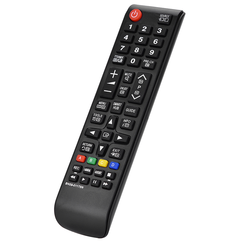 Schwarze TV-Fernbedienung leicht angewinkelt. Knöpfe beschriftet, farbig, roter Ein/Aus-Knopf.