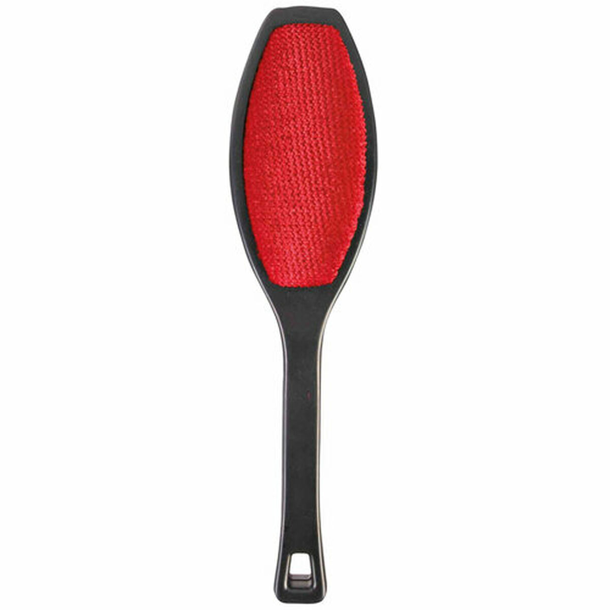 Una spazzola leva pelucchi nera con superficie a spazzola rossa. È di forma ovale con un manico. Sfondo bianco.