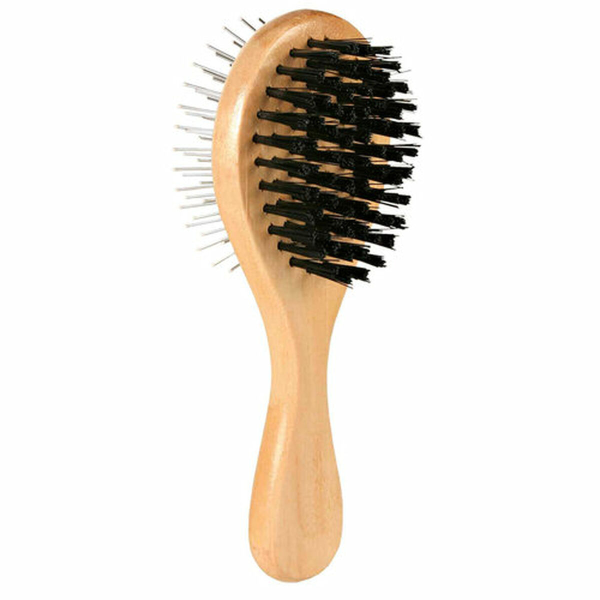 Una spazzola per capelli in legno con setole metalliche, su sfondo bianco.