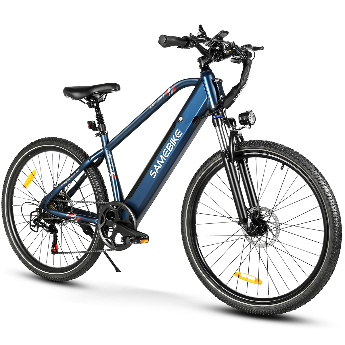 Niebieski rower elektryczny na białym tle. Ma czarne opony, siodełko i kierownicę.