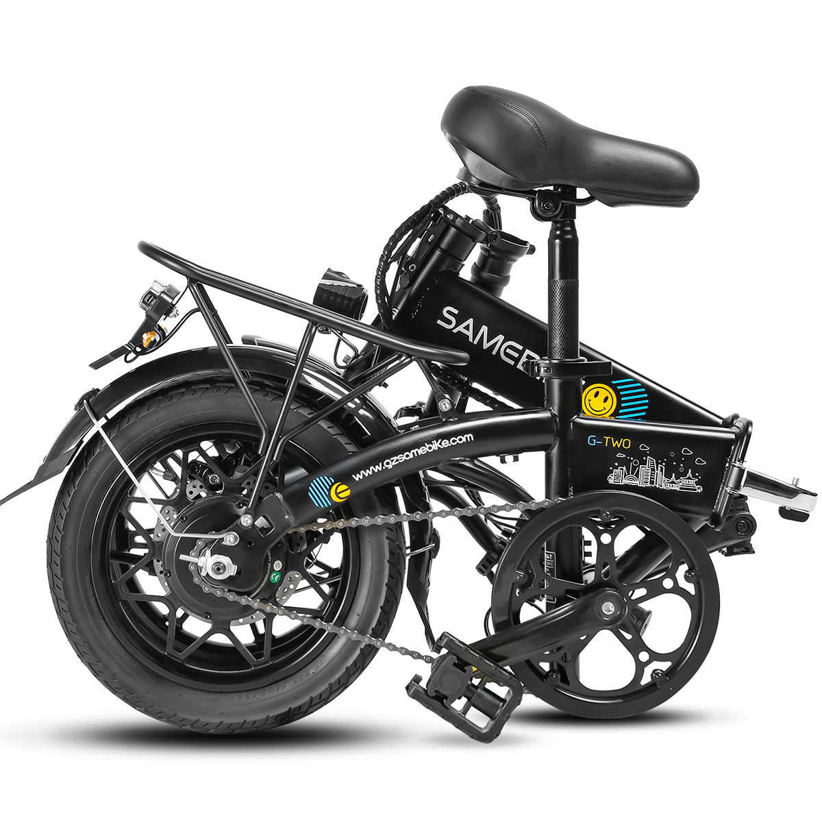 Składany czarny rower elektryczny, częściowo złożony, pokazujący ramę i komponenty, białe tło.