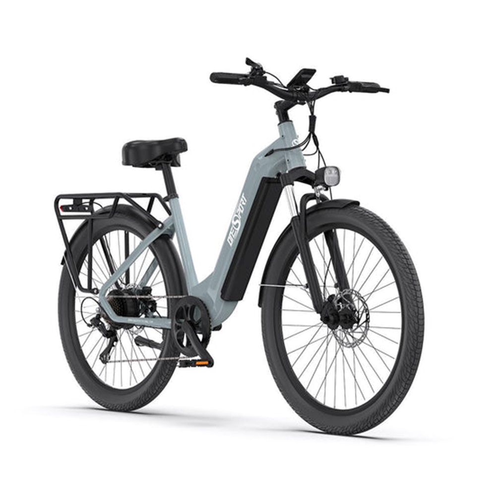 Bicicleta eléctrica sobre un fondo blanco. Es de color gris claro.
