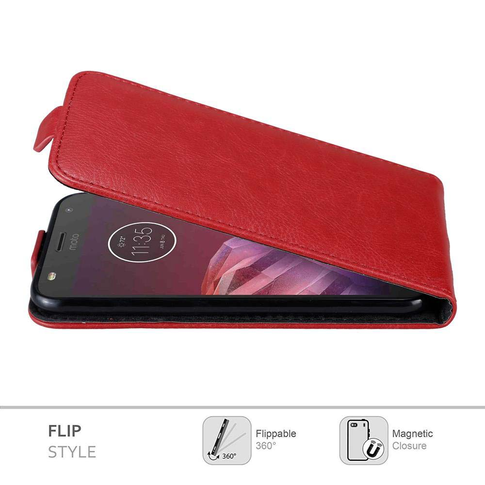 Una funda roja para teléfono, abierta, con un teléfono mostrando un reloj en la pantalla.