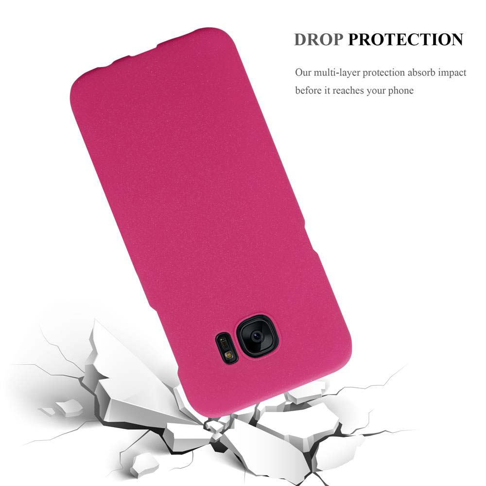 Un teléfono rosa cayendo, golpeando el suelo y rompiéndose, concepto de protección contra caídas.