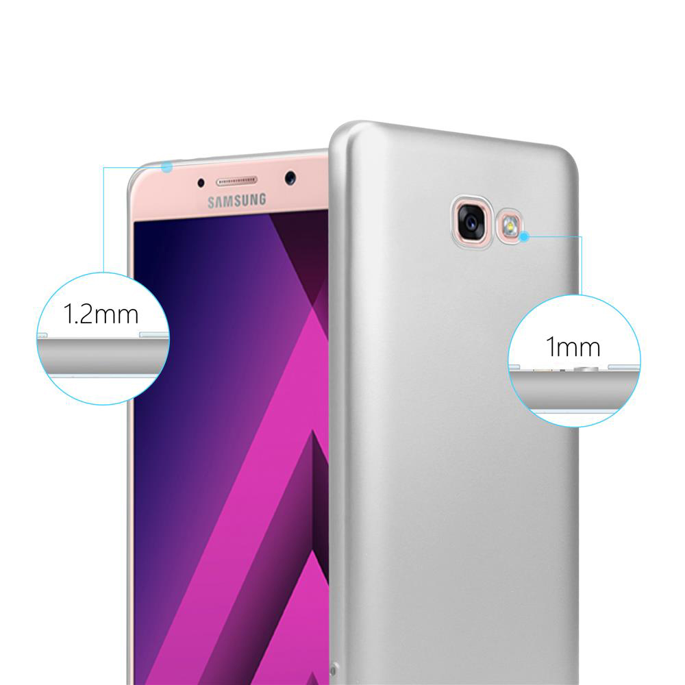 Un telefono rosa accanto a una custodia argentata. La custodia è spessa 1 mm, il telefono 1,2 mm.