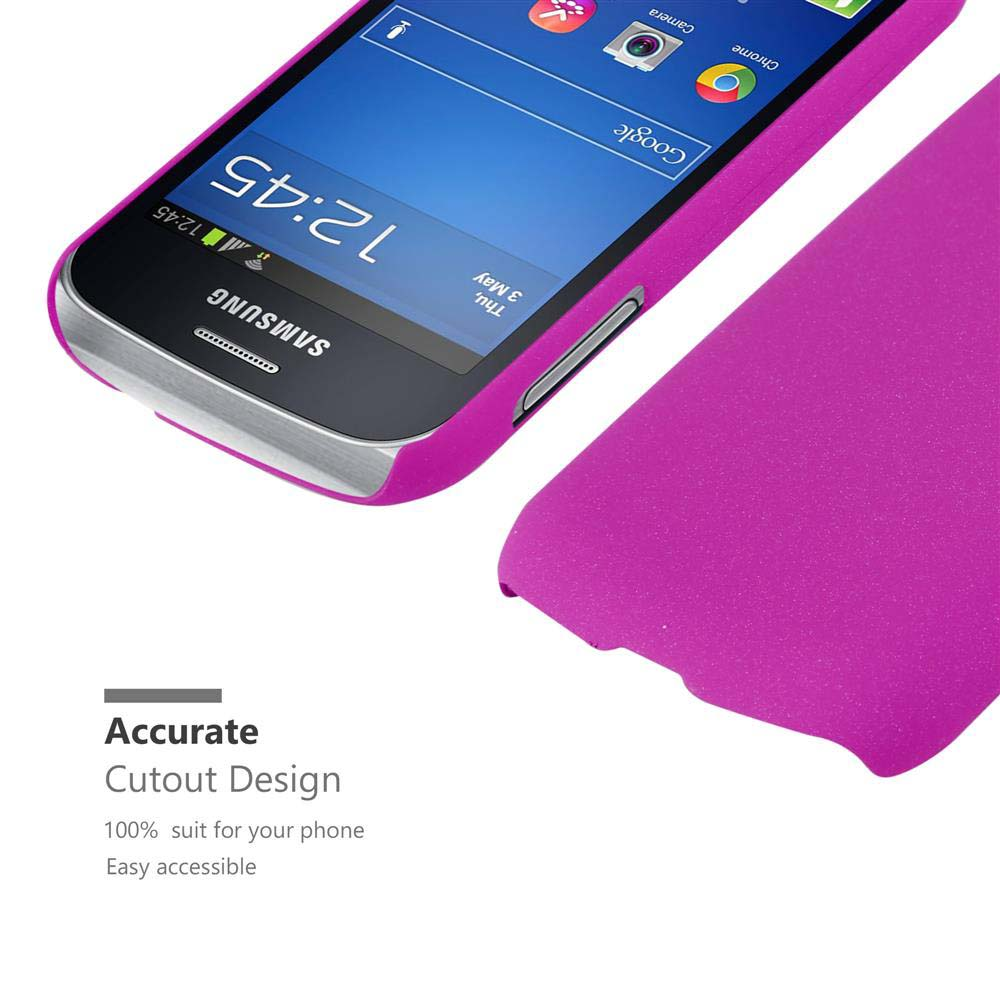 L'image montre un téléphone violet avec un étui, mettant en évidence la conception de découpe précise.