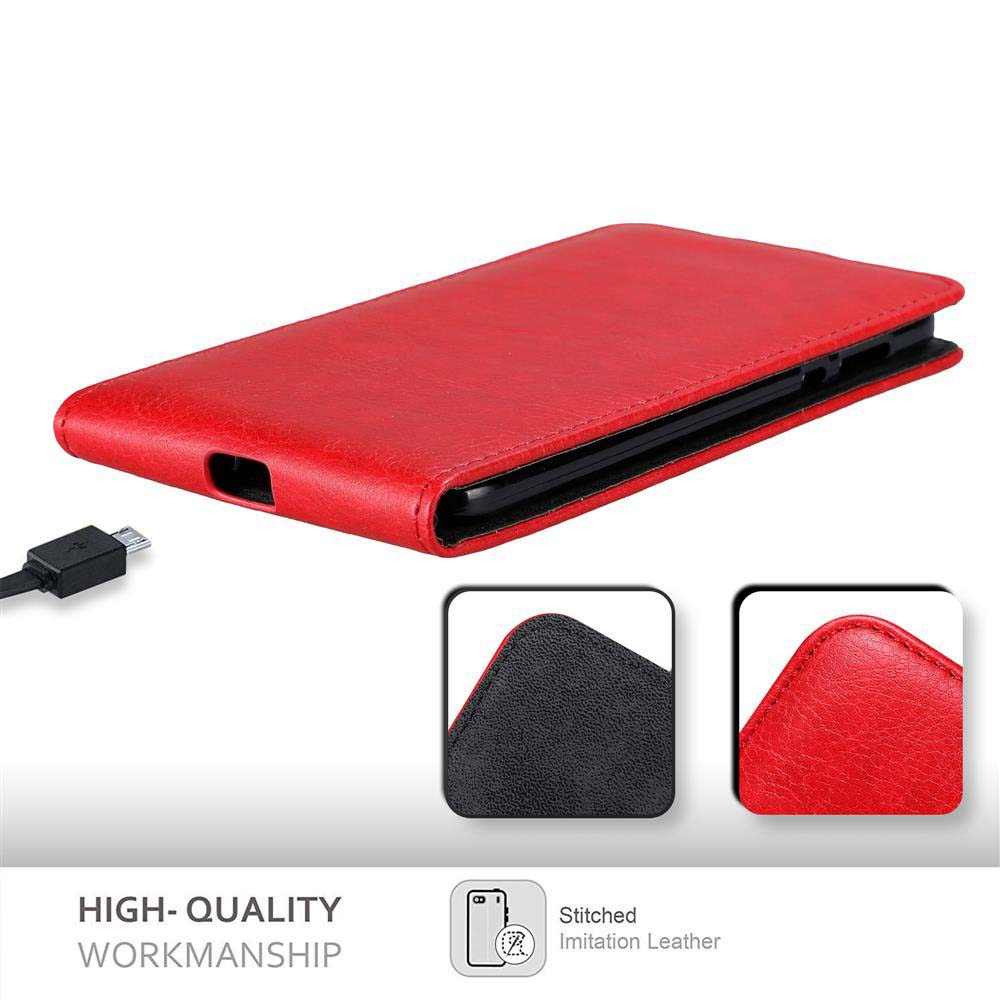 Una funda roja para teléfono, con un cable USB, que muestra una alta calidad de mano de obra.