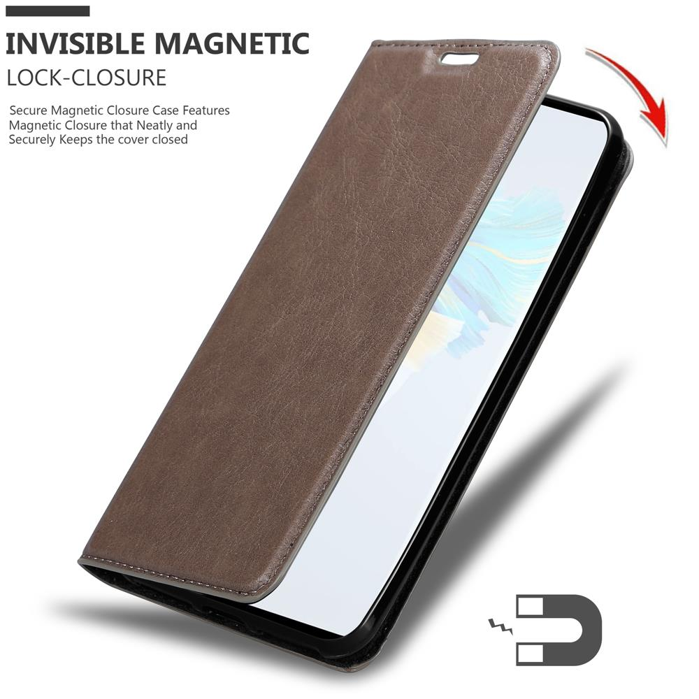Custodia per telefono marrone con chiusura magnetica, che mostra un telefono all'interno.