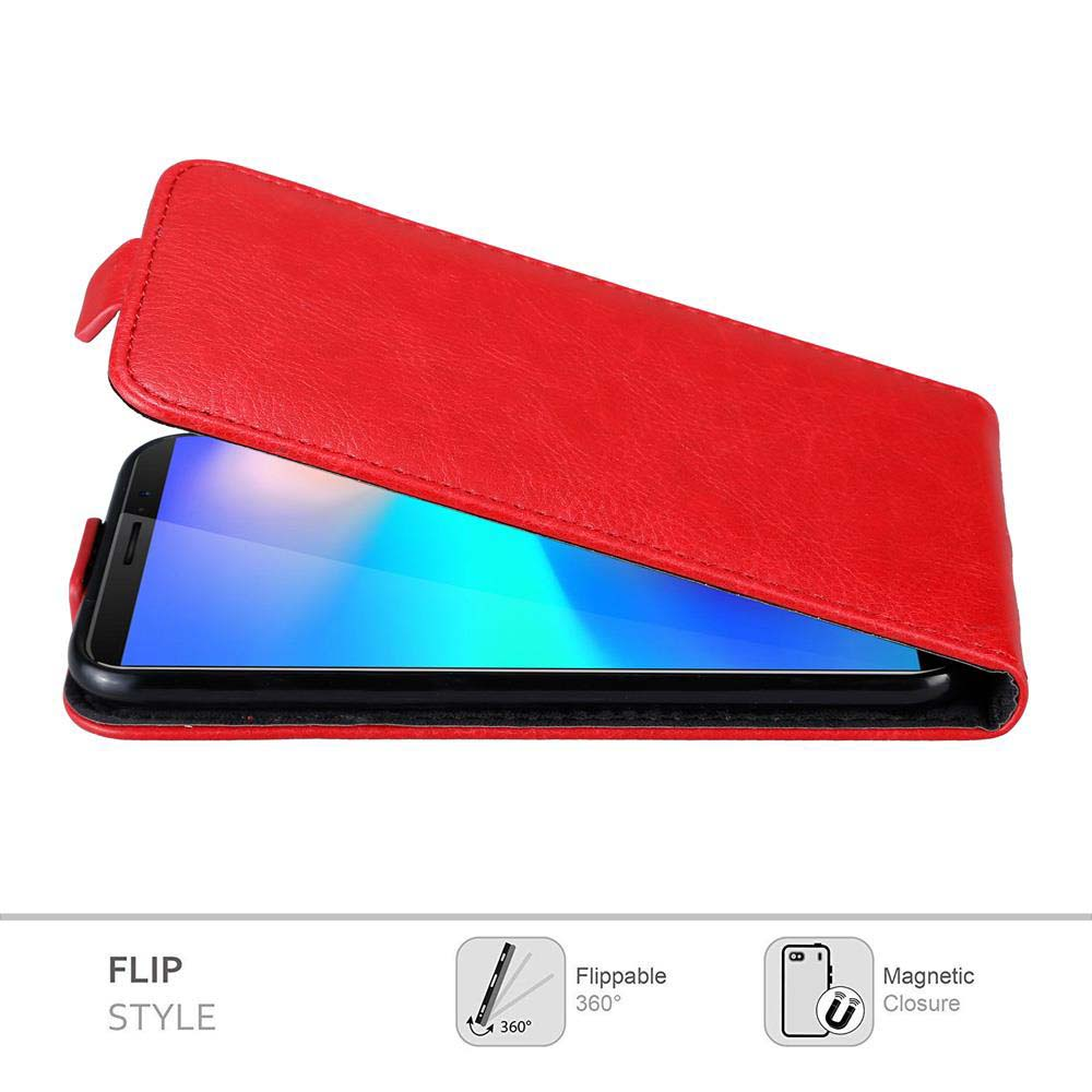Rote Flip-Handyhülle, geöffnet. Das Telefon befindet sich darin. Die Hülle hat einen Magnetverschluss.