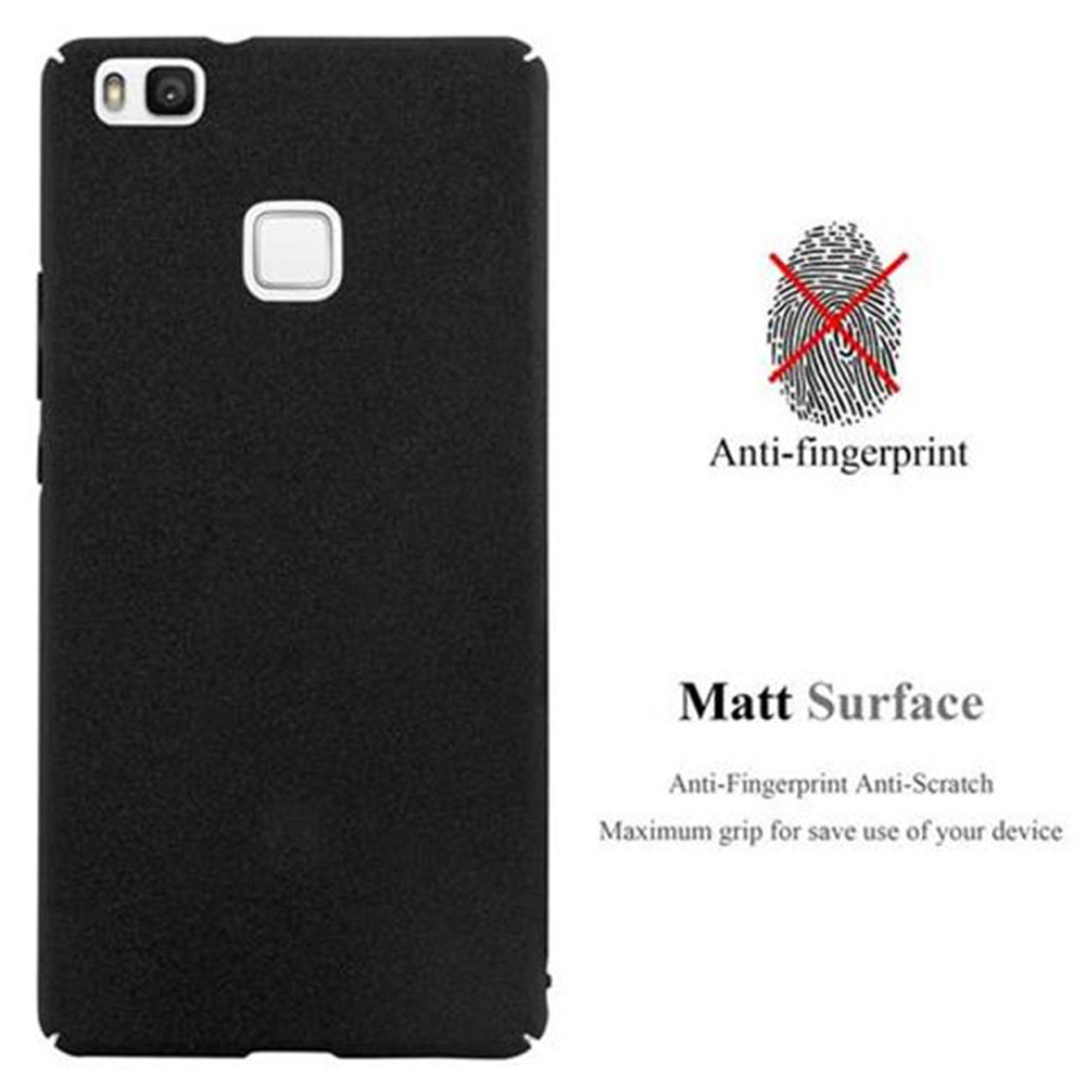 Custodia nera accanto al telefono. Testo: 'Matt Surface' e 'Anti-fingerprint'.