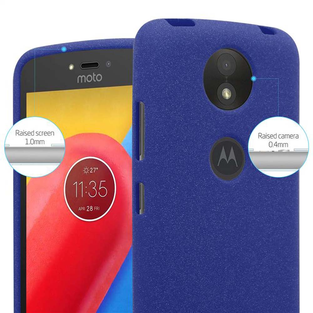 Custodia per telefono blu su bianco. Mostra i dettagli dello schermo e della fotocamera rialzati. Il telefono ha il logo moto.