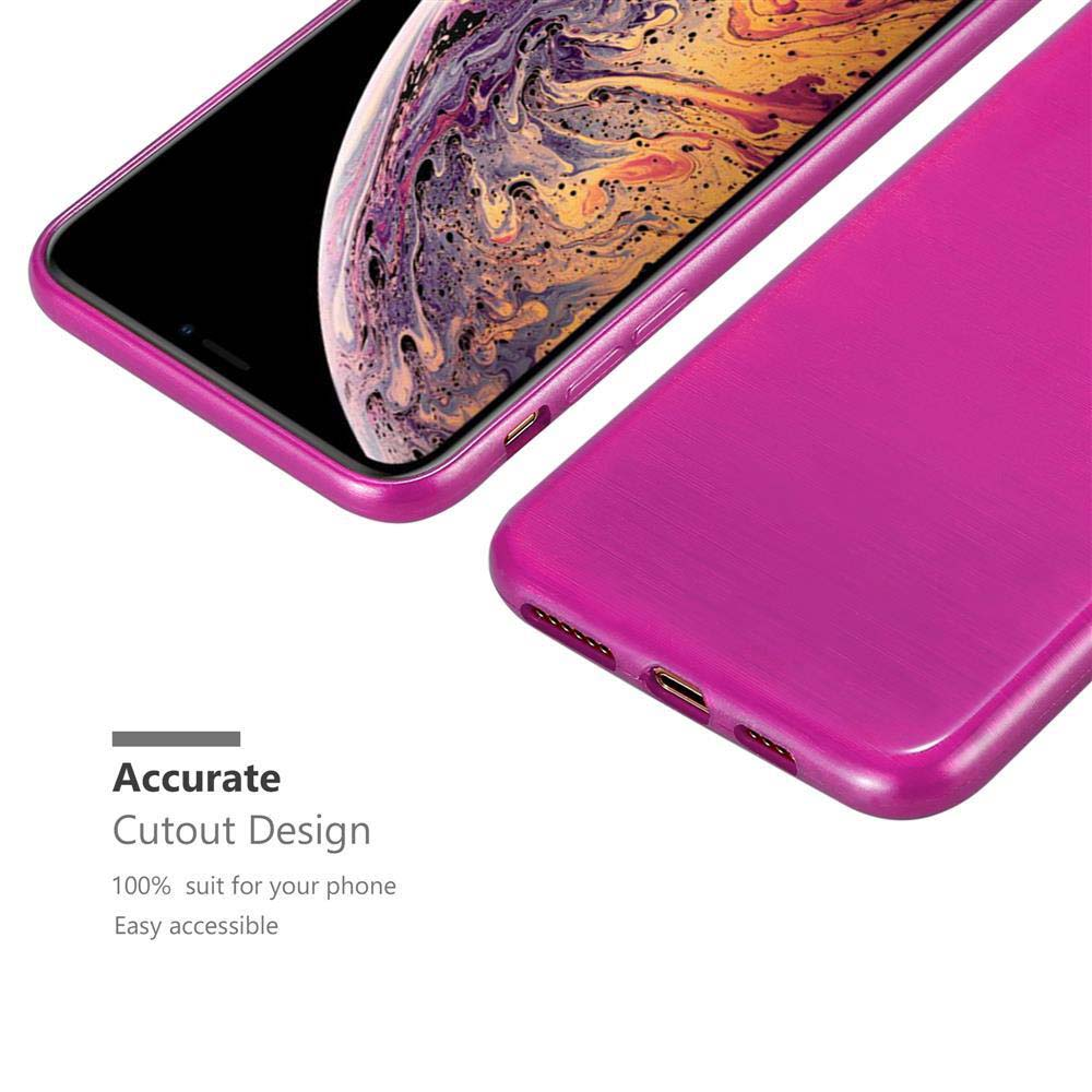 Primo piano di custodia magenta e telefono. Design preciso.
