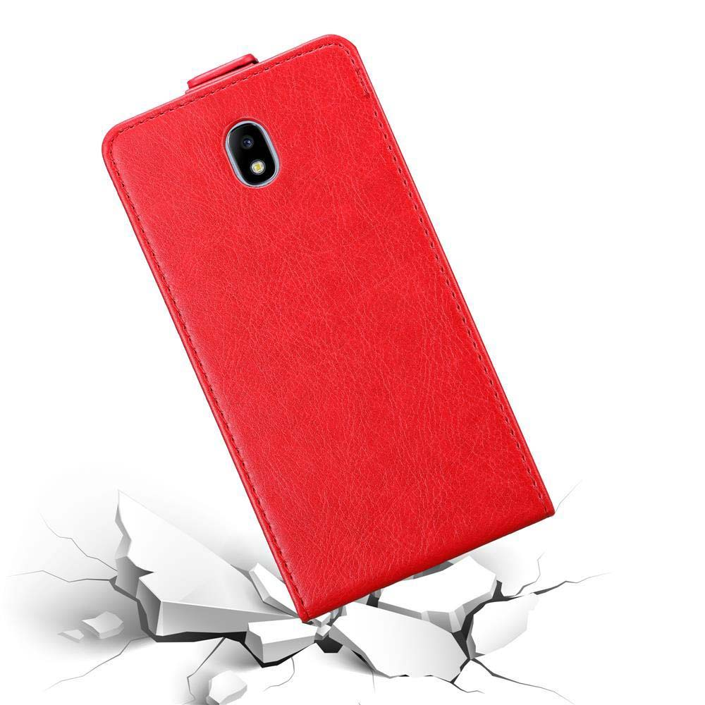 Una custodia per telefono rossa con un telefono rosso all'interno, con un terreno crepato.