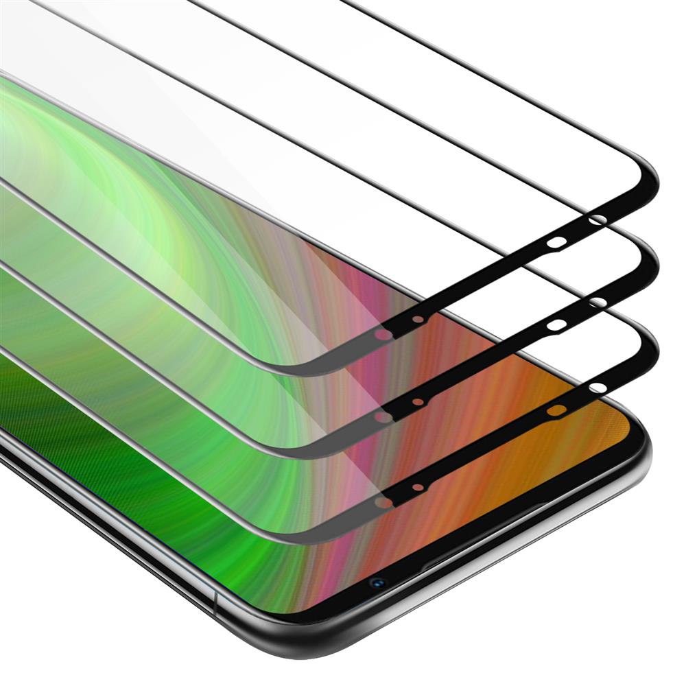 Tre protezioni per lo schermo stratificate su uno schermo del telefono, che mostrano diversi colori e la fotocamera e i bordi del telefono.