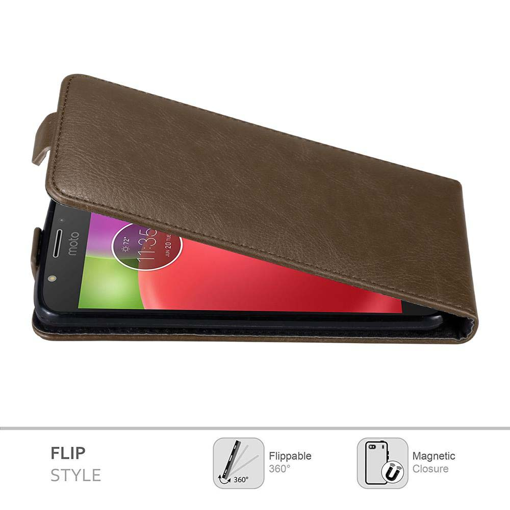 Custodia marrone aperta, telefono dentro. Mostra ora e data. Testo: Flip Style.