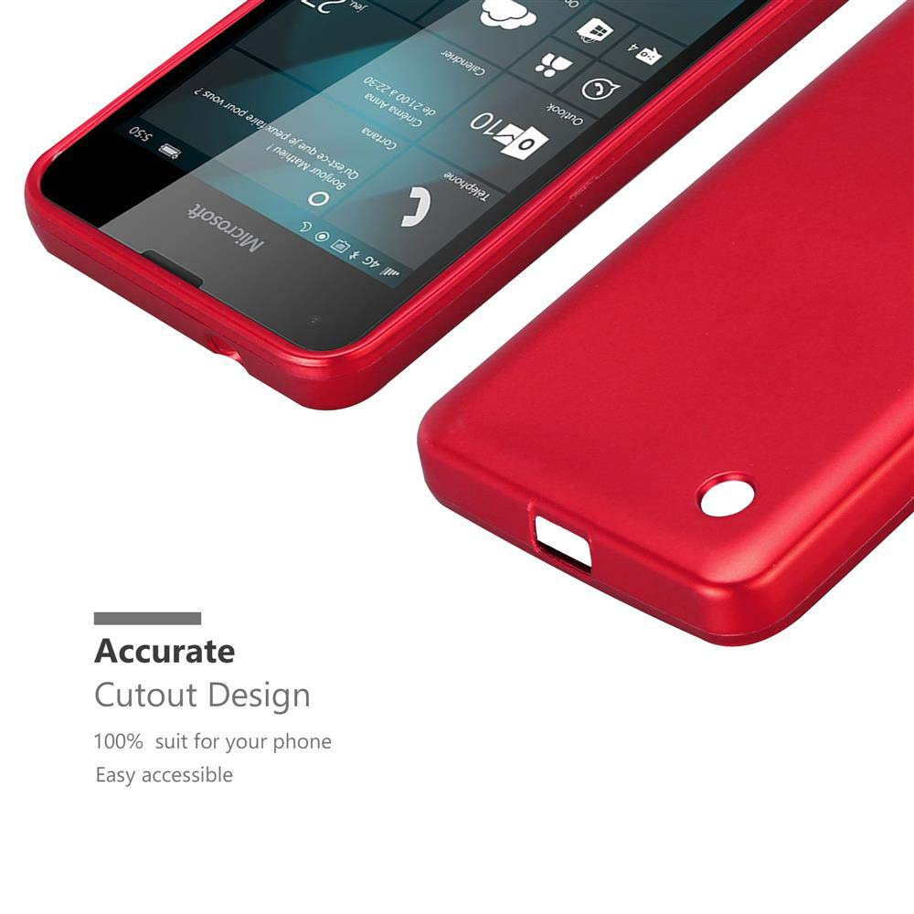 Imagen muestra teléfono y funda rojos. La funda tiene recortes para cámara y puertos. Texto menciona diseño de recorte preciso.