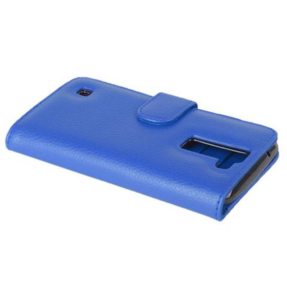 Custodia blu per telefono, chiusa. Ha una parte superiore curva con un ritaglio. Su sfondo bianco.