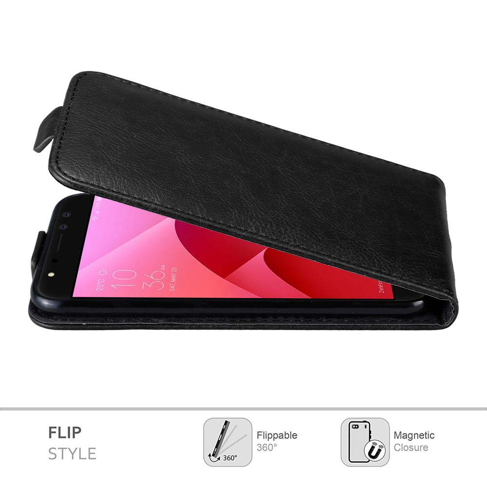 Schwarzes Telefon in schwarzer Flip-Hülle, offen, zeigt Bildschirm mit Uhrzeit und Datum.