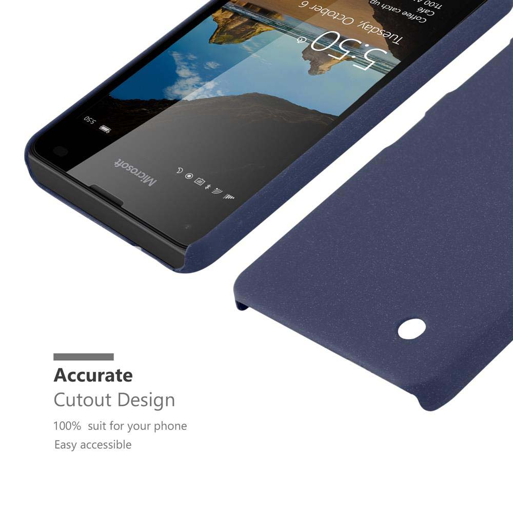 Coque de téléphone bleue et téléphone. Le téléphone affiche la date du mardi 6 octobre. Conception découpée.