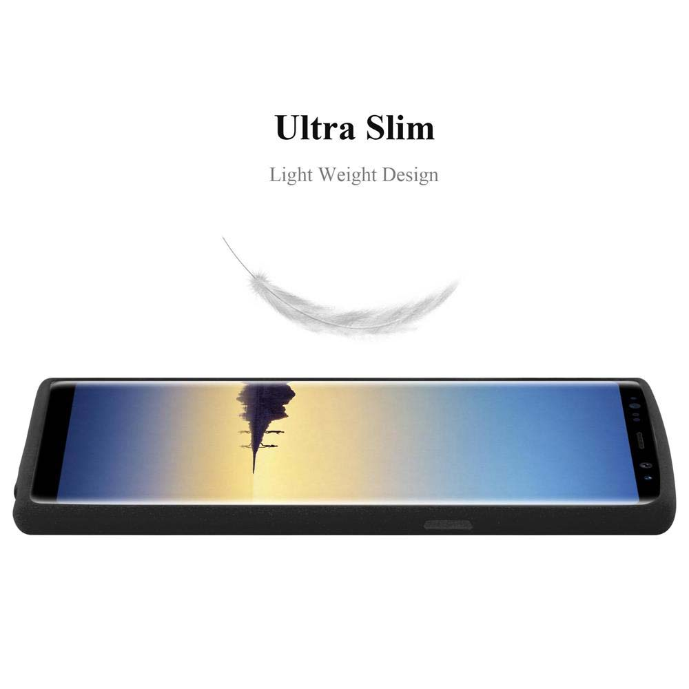 Telefono nero in una custodia con una piuma che fluttua sopra su sfondo bianco.