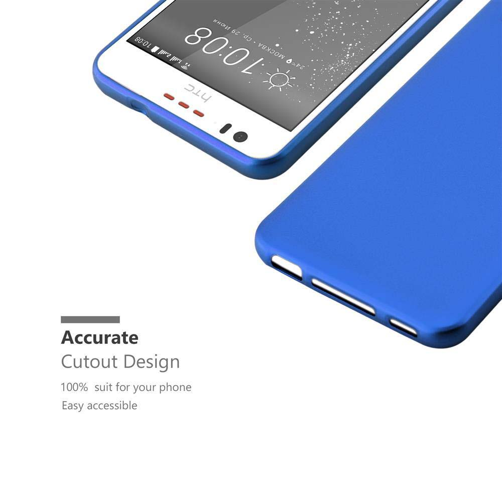 Una funda de teléfono azul y un teléfono. La pantalla del teléfono muestra la hora y una funda de teléfono.