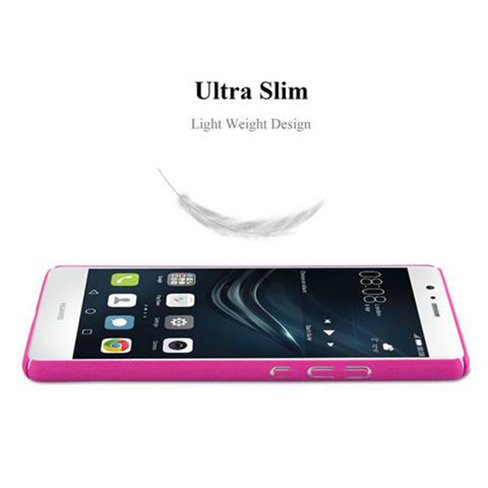 Un telefono rosa con una custodia rosa. Una piuma bianca fluttua sopra il telefono. Il testo recita 'Ultra Slim'.