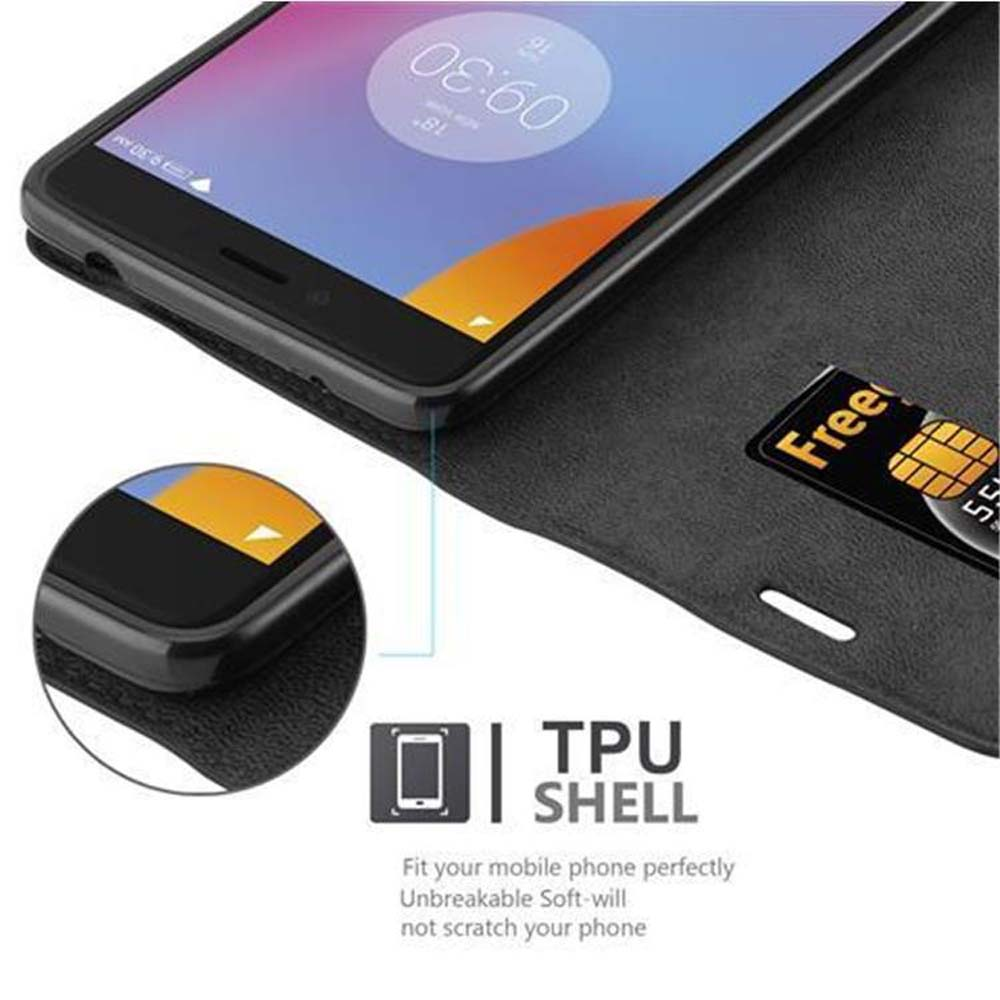 Teléfono negro en una funda con una tarjeta en la ranura, mostrando la vista lateral.
