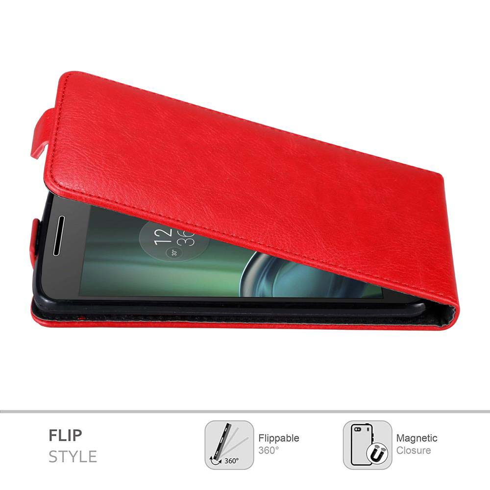 Custodia rossa per telefono, chiusa, con telefono visibile. Testo: Stile Flip.