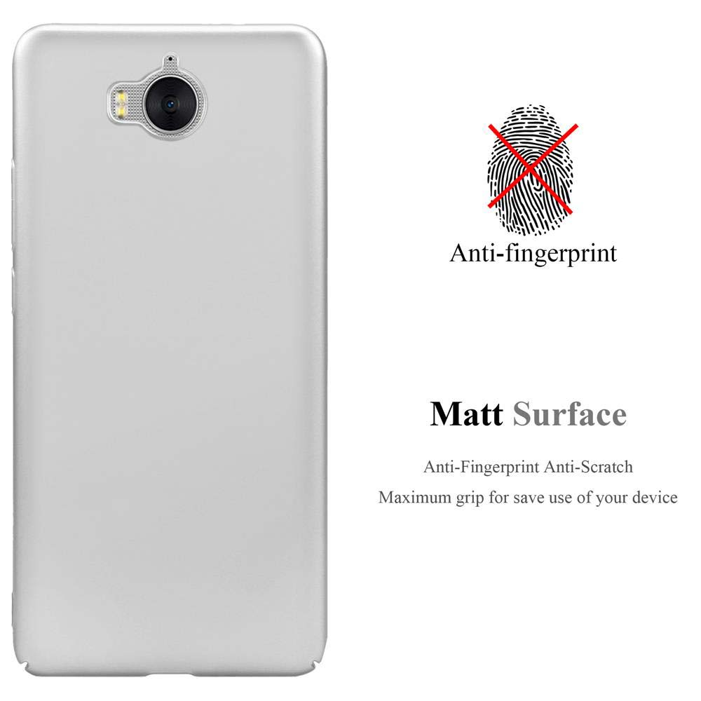 Custodia argentata per telefono con foro per la fotocamera. Il testo dice 'Anti-impronte' e 'Superficie opaca'.