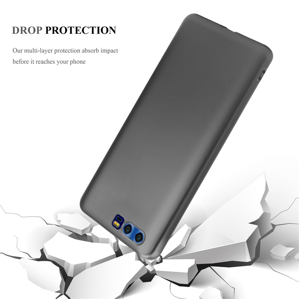 Custodia del telefono che cade su terreno rotto. Protezione dalle cadute, protezione multistrato per assorbire l'impatto.