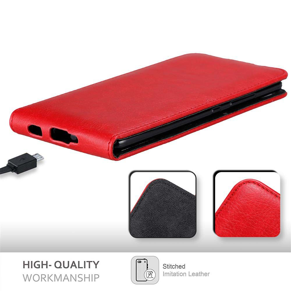 Custodia per telefono rossa, chiusa. La custodia è realizzata in similpelle e ha un design cucito.