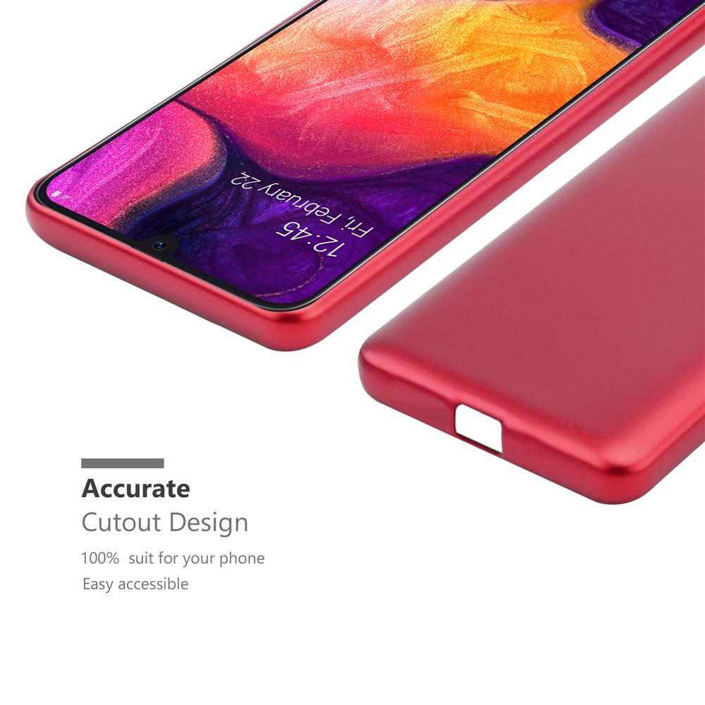 Ein rotes Telefon in einer roten Hülle. Der Text lautet Accurate Cutout Design. Das Telefon zeigt die Uhrzeit.