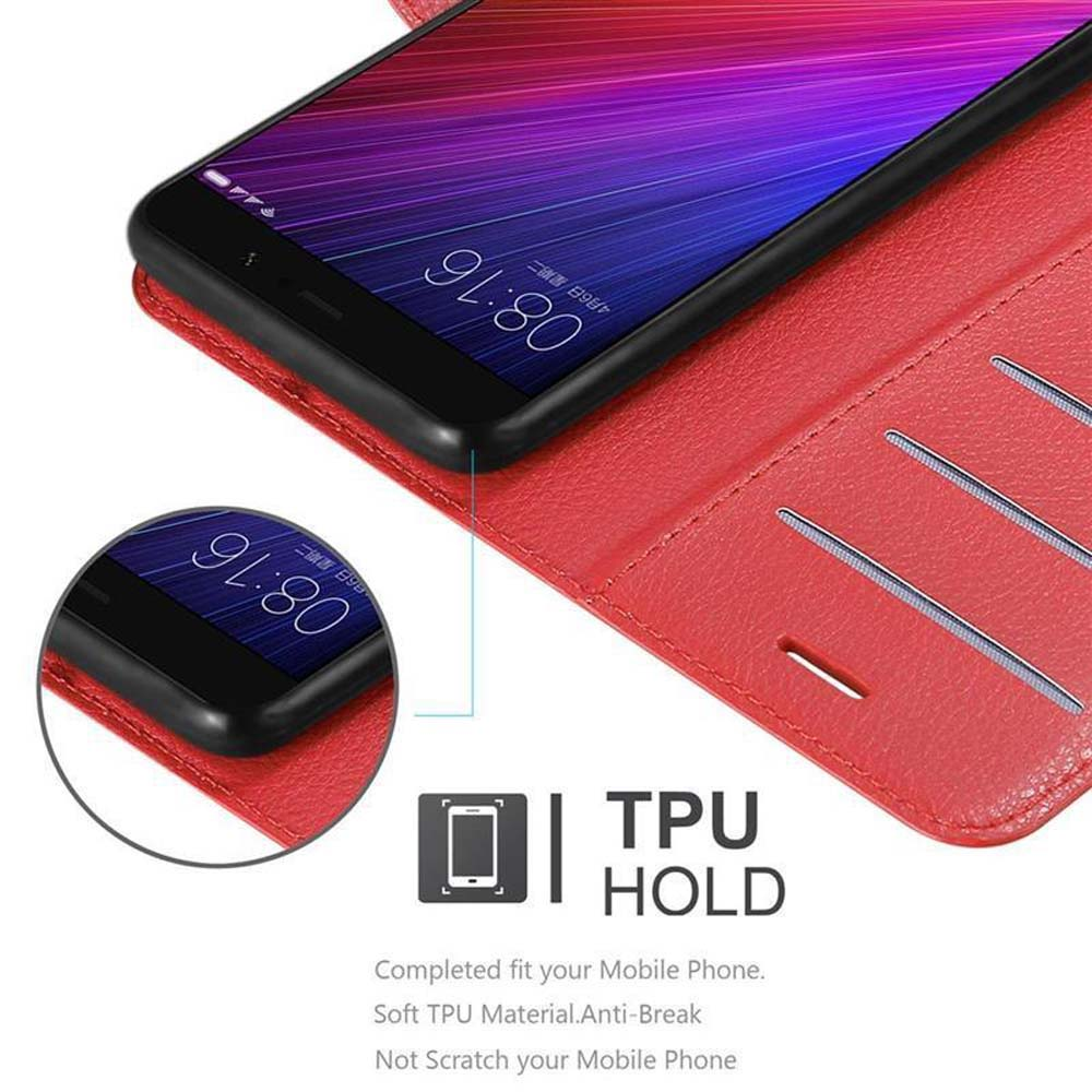 Custodia rossa per telefono con telefono nero all'interno. Testo sulla presa TPU.
