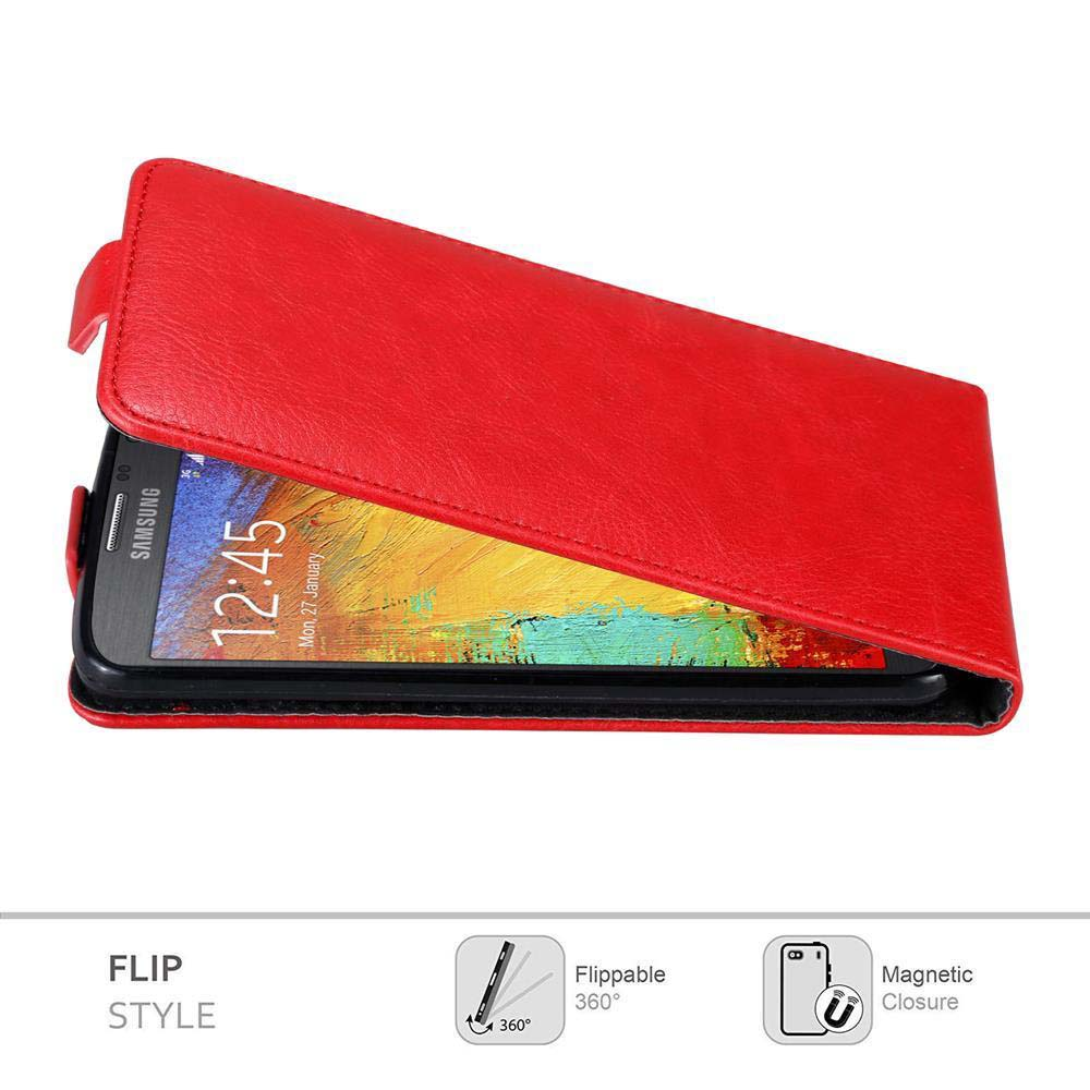 Rote Handyhülle mit Telefon darin. Telefon zeigt Uhrzeit und Datum. Klappstil.