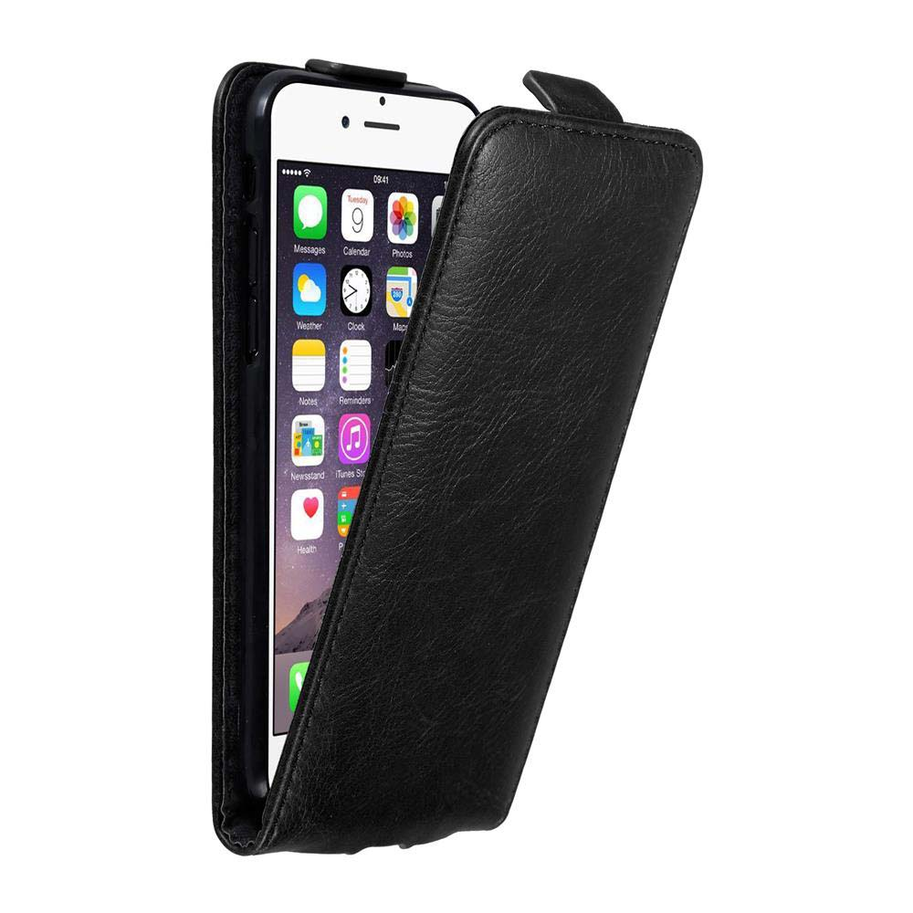 Geöffnete schwarze Leder-Handyhülle, die einen iPhone-Bildschirm mit App-Symbolen zeigt.