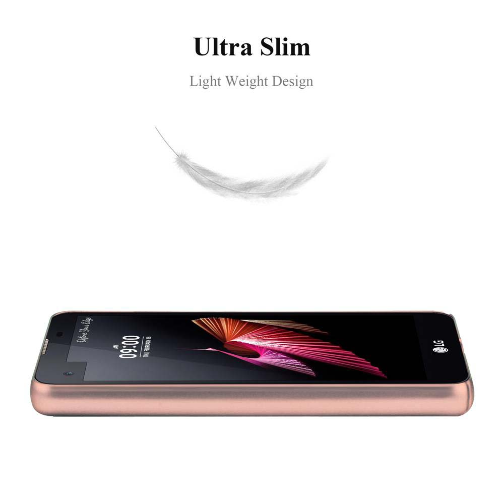 Roségoldenes Telefon auf ebener Fläche. Eine Feder schwebt darüber. Ultraschlankes und leichtes Design.